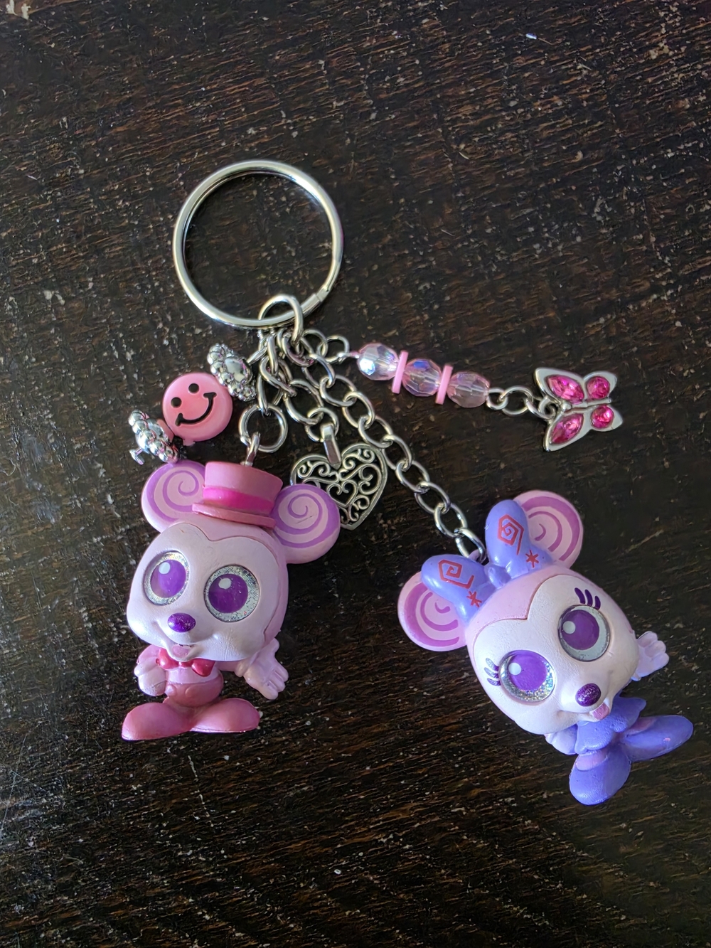 Disney Keychain - Picture 2 of 2